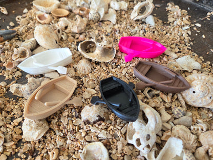 🚣‍♀️ Komplet 3 pisanih čolnov