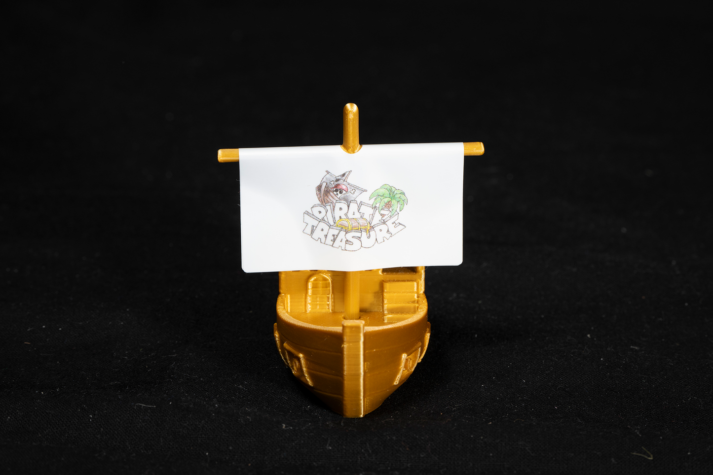 🏴‍☠️⚡ Posebna ladja: Piratska ladja