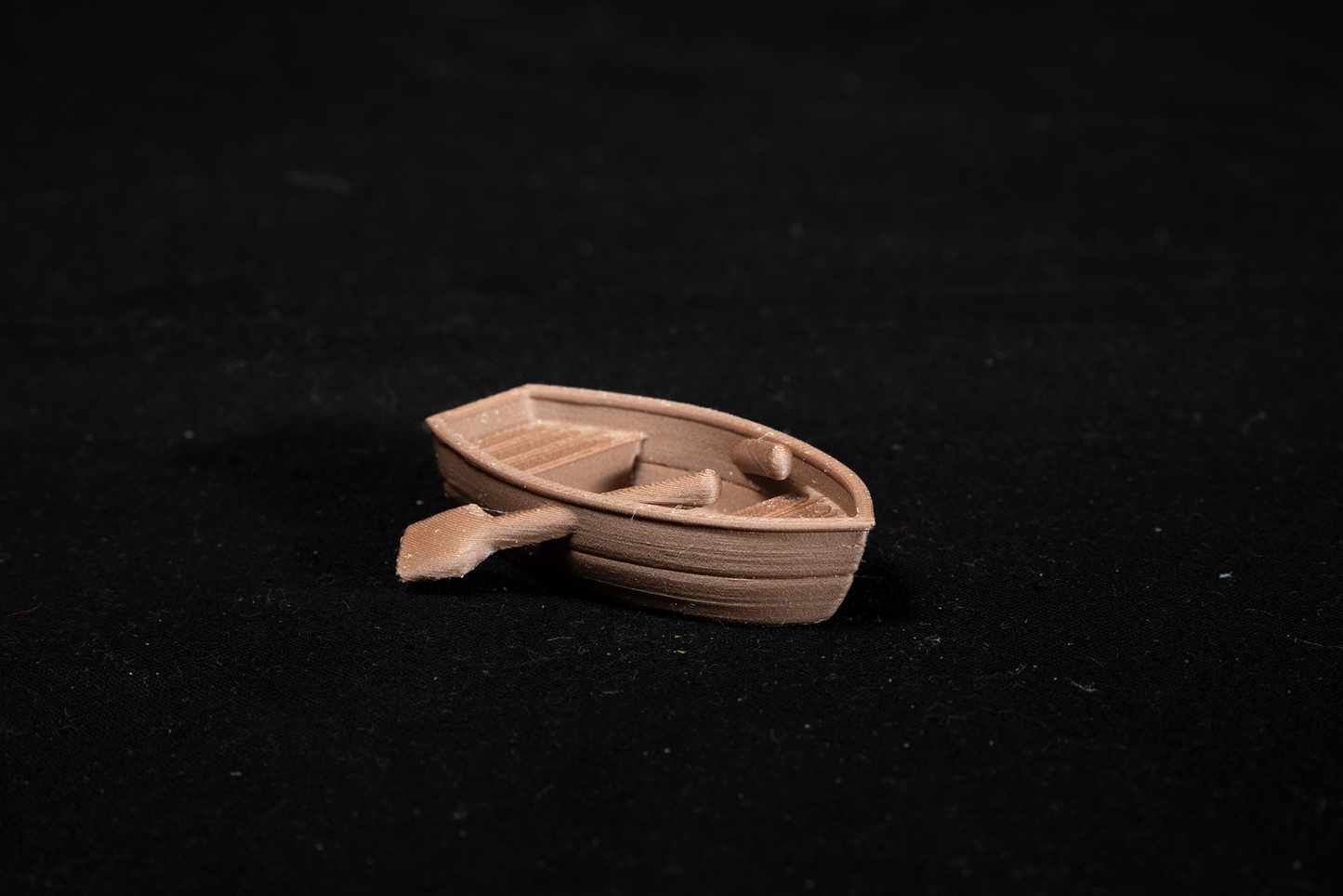 🚣‍♀️ Komplet 3 pisanih čolnov